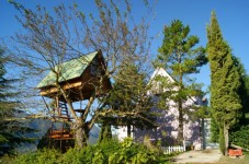 Fuga Romantica di Due Notti in Casa sull'Albero Avellino 