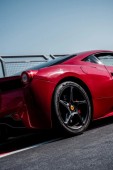 Guida una Ferrari F458 Italia 9 Giri Circuito Autodromo di Lombardore a Torino