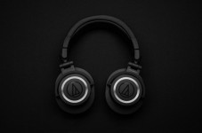 Veho On Ear Wireless Bluetooth Headphones