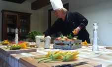Lezione di cucina Toscana con pranzo in una fattoria Biologica