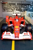 Ferrari: Vivere nella corsia di sorpasso