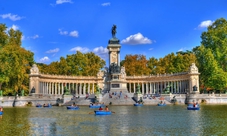 Tour a piedi guidato del parco del Retiro