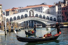 Giro in barca sul Canal Grande 