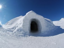 Romantica notte in un igloo (durante la settimana)