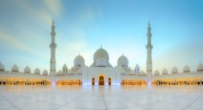 Guided Abu Dhabi full-day sightseeing tour with transfers