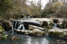 La Piramide Etrusca di Bomarzo, le Cascate di Chia e Santa Cecilia