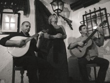 Lisbona Tour Serale con cena e Fado Show