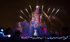 Disneyland® Paris Express: biglietti per il parco e treno da Parigi