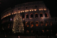 AUDIOGUIDA DEL COLOSSEO CON BIGLIETTO COLOSSEO, FORO ROMANO, PALATINO CON SOGGIORNO 