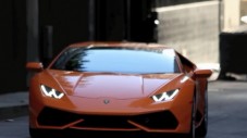 Guida Lamborghini Huracán 1 giro all'autodromo Il Sagittario