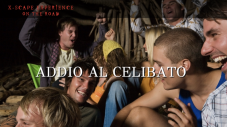 Addio al Celibato a Roma: Striptease in Hummer per 10 persone 