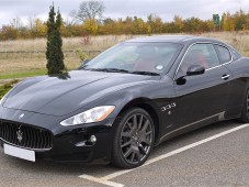 Un giro in pista in Maserati Granturismo al circuito Castelletto di Branduzzo