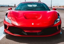 1 giro in pista Ferrari F8 Tributo