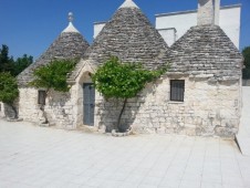 Soggiorno in Trullo più cena da chef - Puglia 