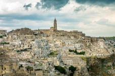 Trekking immersi nel Paesaggio Lunare dei Calanchi in Basilicata