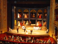 Madrid: opera, spettacolo di zarzuela e cena
