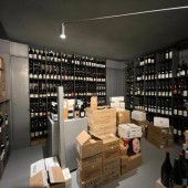 Degustazione di vini con abbinamento gastronomico sul Lago di Como