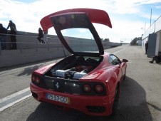 Giro in pista su una Ferrari F430 & soggiorno 1 notte