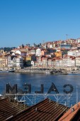 Viaggio Regalo in Portogallo per Due – Porto, Aveiro, Oceano e Vino