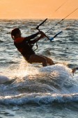 Il battesimo del kitesurf a Punta Pellaro