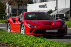Pacchetto di guida sportiva Ferrari F8 Tributo nell'Autodromo di Vairano