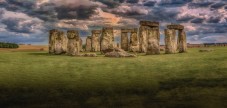 Tour privati all'alba di Stonehenge con Bath e Lacock