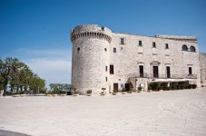 Vacanza di Lusso tra Borghi Medievali