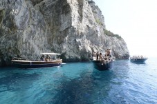 Crociera dell'isola di Capri e costa sorrentina da Roma