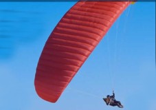 Volo in Parapendio – Giornata da Pilota: Vivi il cielo da pilota
