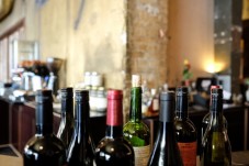 Visita Guidata della Cantina con Degustazione Vini a Passirano