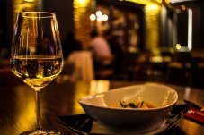 Atene: Pireo e cena romantica in un ristorante stellato Michelin
