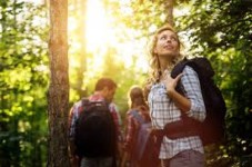 Tour guidato di 1 giorno della Via Francigena e corso di ceramica Zaffera per due persone