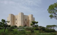 Castel Del Monte - Wonder Woman Location