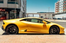 Guida Lamborghini Huracán a Rovigo - 8 giri autodromo Adria International Raceway 
