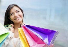Tour della Sagrada Familia e delle opere di Gaudì con shopping