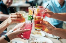 Aperitivo in Terrazza a Bologna – Tagliere di Salumi & Drink per Due