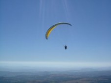 Volo in parapendio biposto nel bergamasco