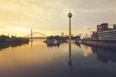 Crociera Panoramica in Barca sul Reno a Düsseldorf