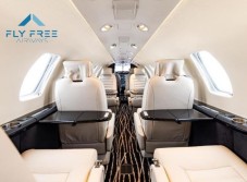 Esperienza di volo in jet Premier IA