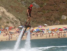 Esperienza flyboard sulla Costa Ionica