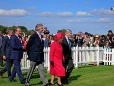 The Crown Pacchetto Visita Buckingham Palace e Clarence House