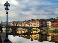 Eco Tour in Risciò: Firenze e Mercato Centrale con Degustazione di Cibo e Vino