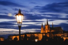Viaggio a Praga per 4 e tour dei fantasmi