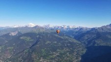 Volo in Mongolfiera Esclusivo di Coppia in Valle D'Aosta