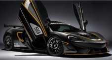 Due giri in pista su Mclaren - Castelletto Circuit 