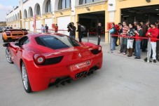 Due giri in pista con Ferrari