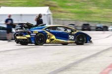 Guida una Lamborghini sul Circuito Internazionale 