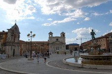 Tour panoramico della città dell'Aquila