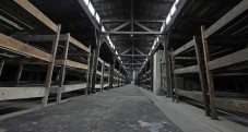 Tour di un giorno ad Auschwitz-Birkenau e alla fabbrica di Oskar Schindler con partenza da Cracovia