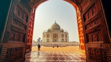 Tour privato Taj Mahal e Agra prendendo il treno espresso da Delhi